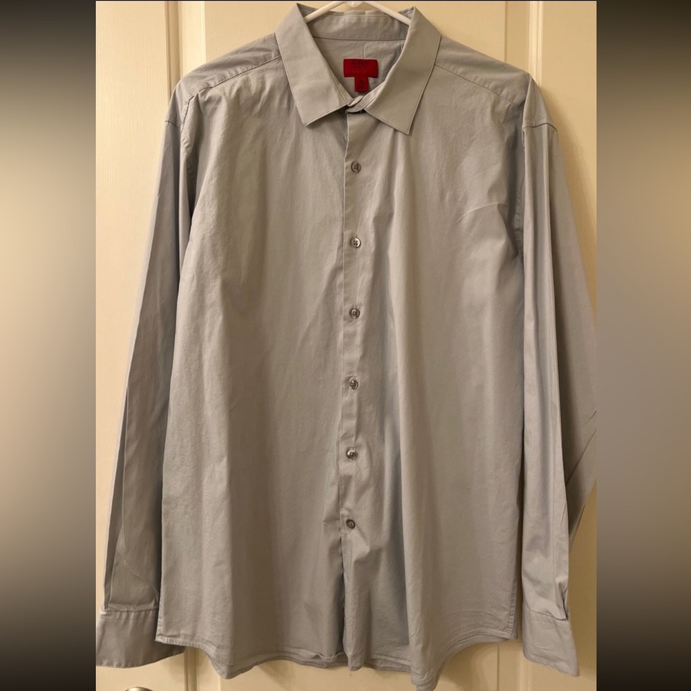 Men’s Alfani Grey Dress Shirt. Size XL 17-17.5. 34/35.  Slim fit. Stretch.
